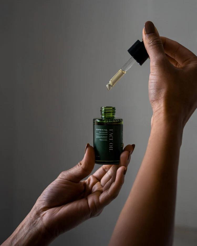 Corbin Rd | Multi Vitamin Face OIl - milk + honey