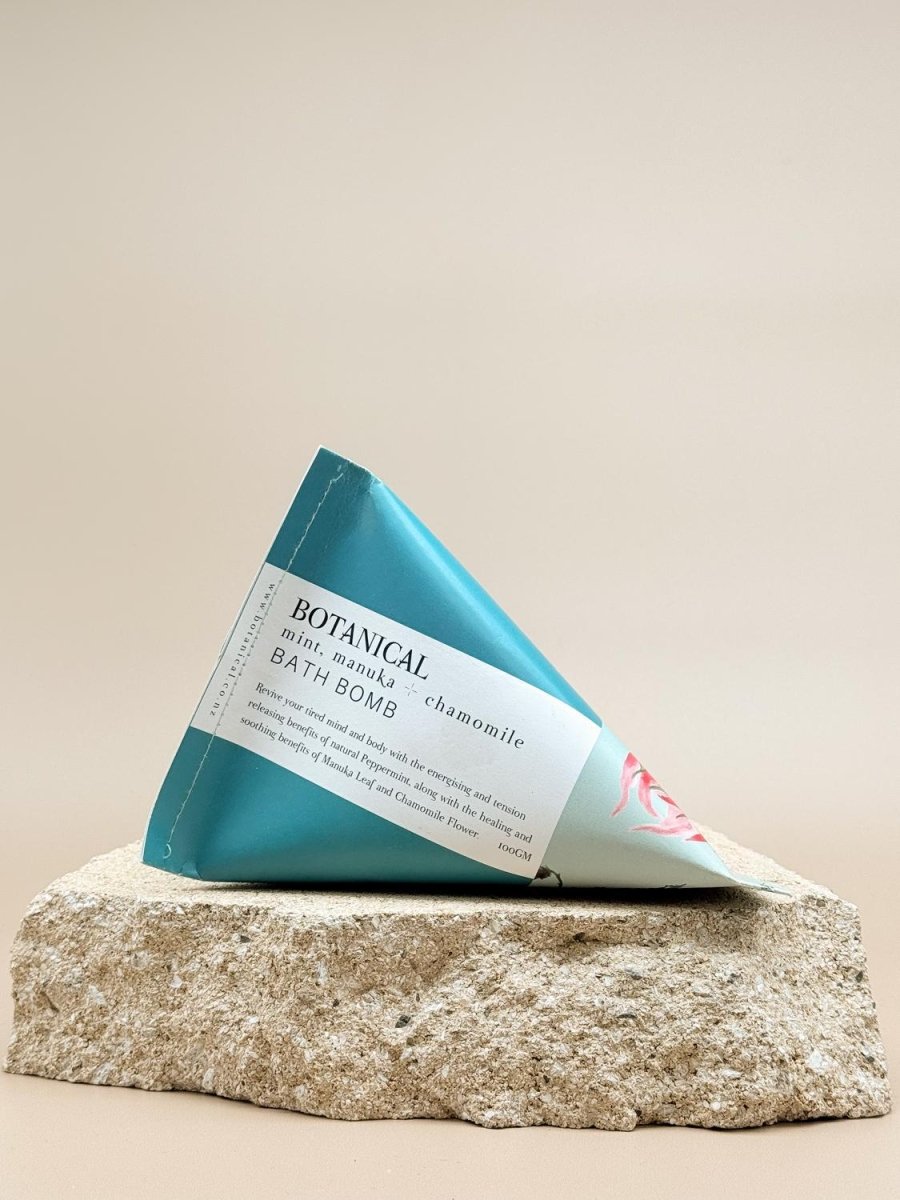 Botanical | Single Bath Bombs - milk + honey