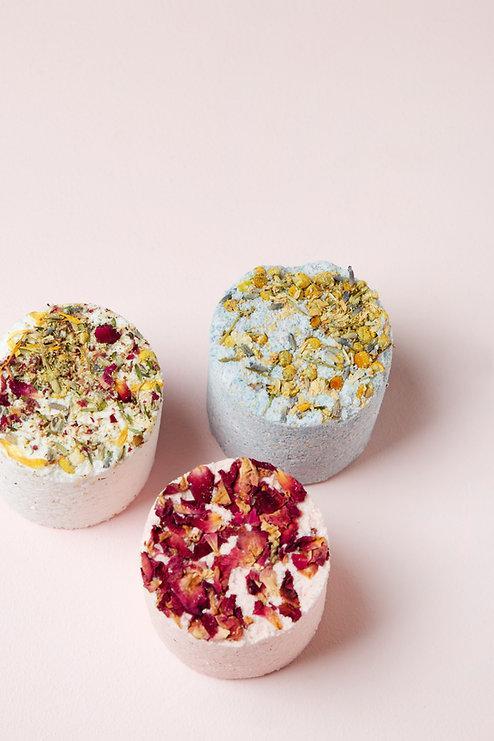 Botanical Skincare | Nelson | Bath Bomb Gift Tube - milk + honey