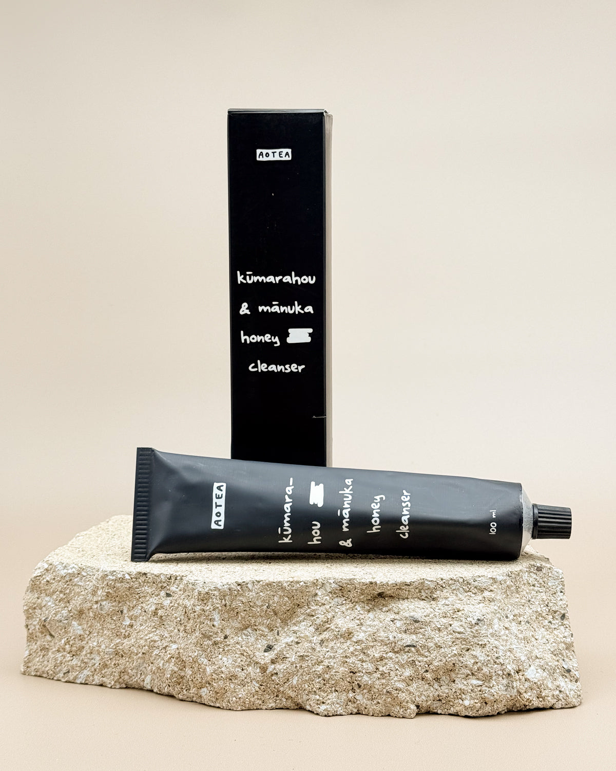 Kumarahou & Manuka Honey Cleanser