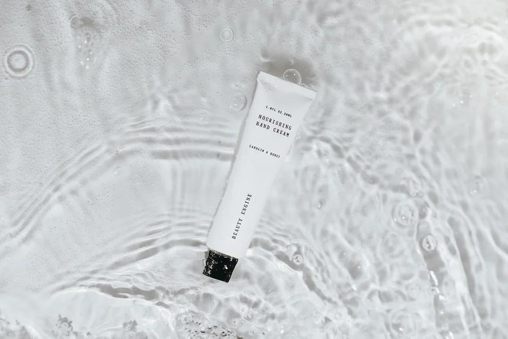 Beauty Engine | Nourishing Hand Cream - milk + honey